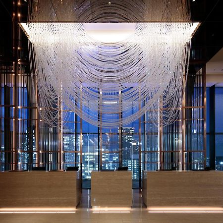Candeo Hotels Osaka The Tower Εξωτερικό φωτογραφία The 10000-crystal chandelier at the lobby