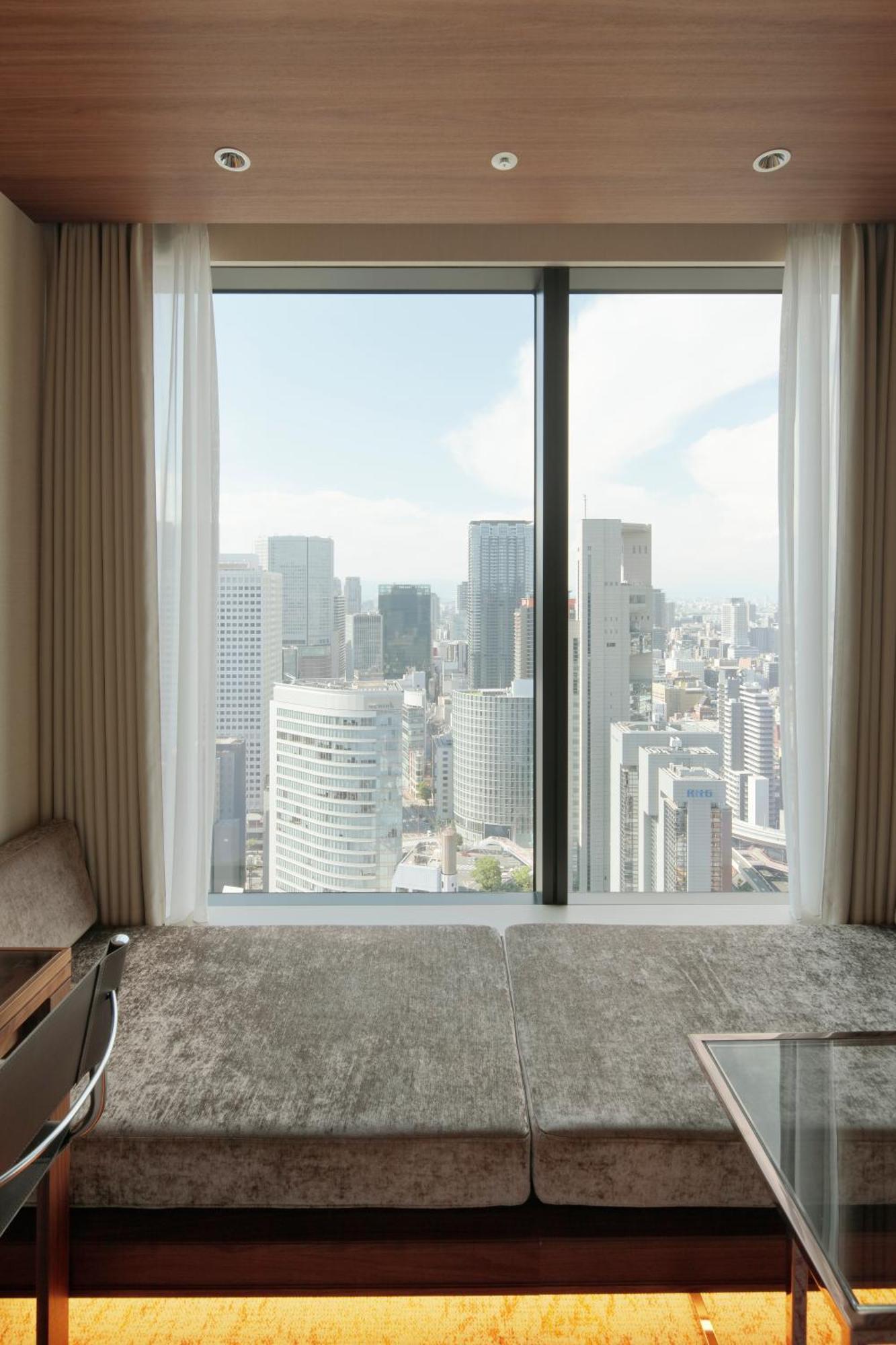 Candeo Hotels Osaka The Tower Δωμάτιο φωτογραφία View from a room