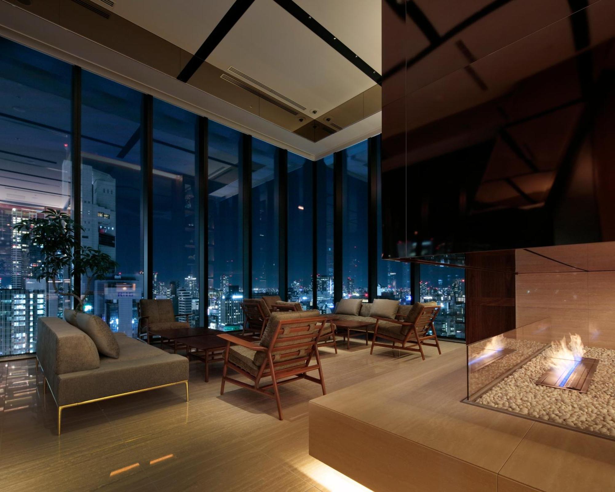 Candeo Hotels Osaka The Tower Εξωτερικό φωτογραφία The Sky Lounge