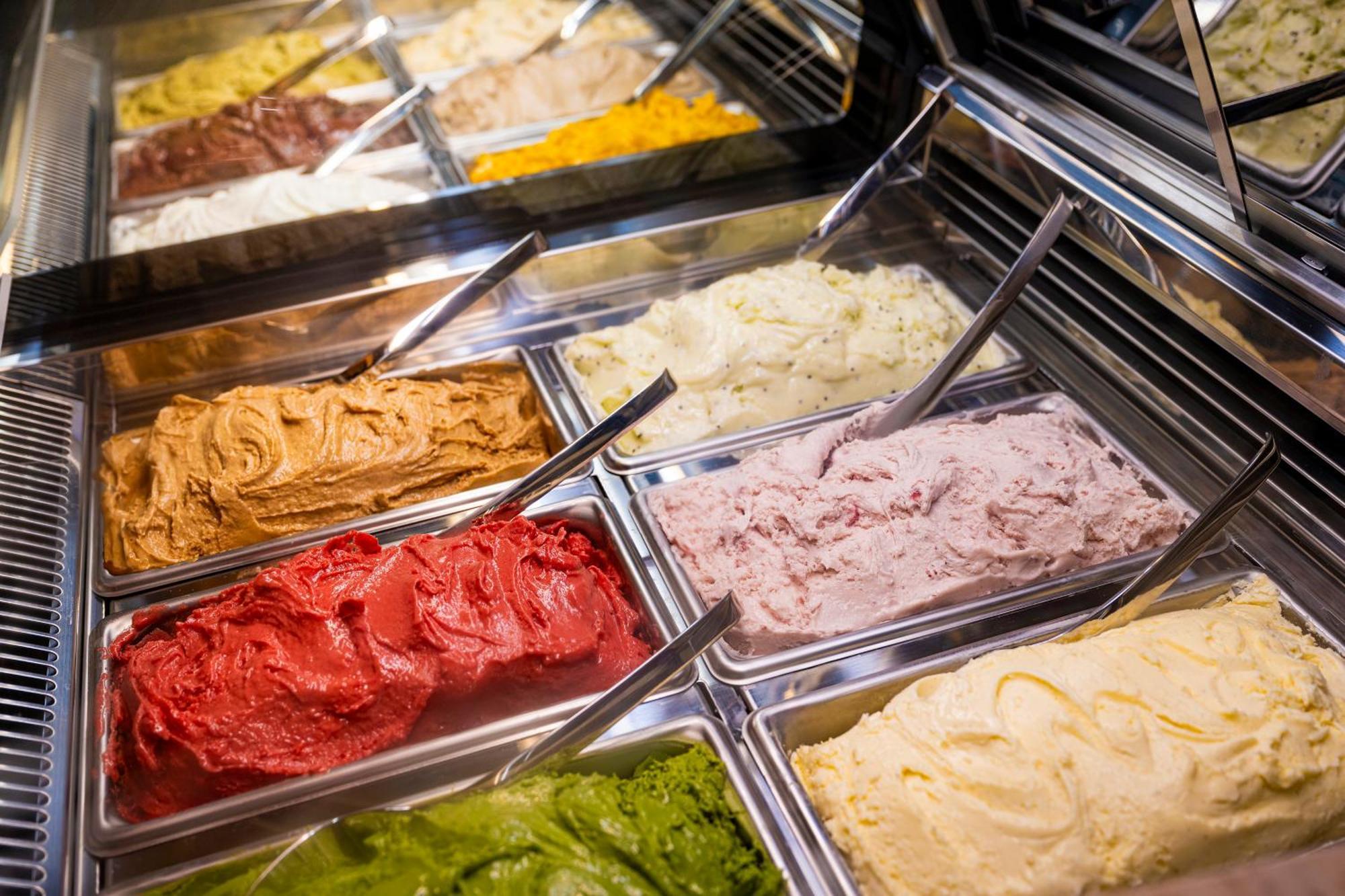 Candeo Hotels Osaka The Tower Εξωτερικό φωτογραφία Italian gelato